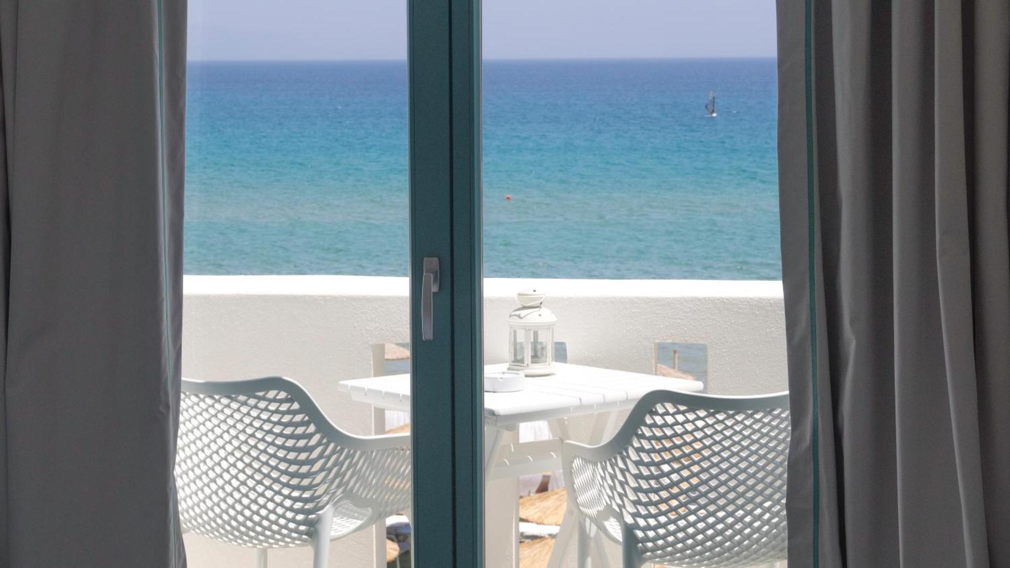 Amaryllis Beach Hotel Chrisi Akti  Camera foto